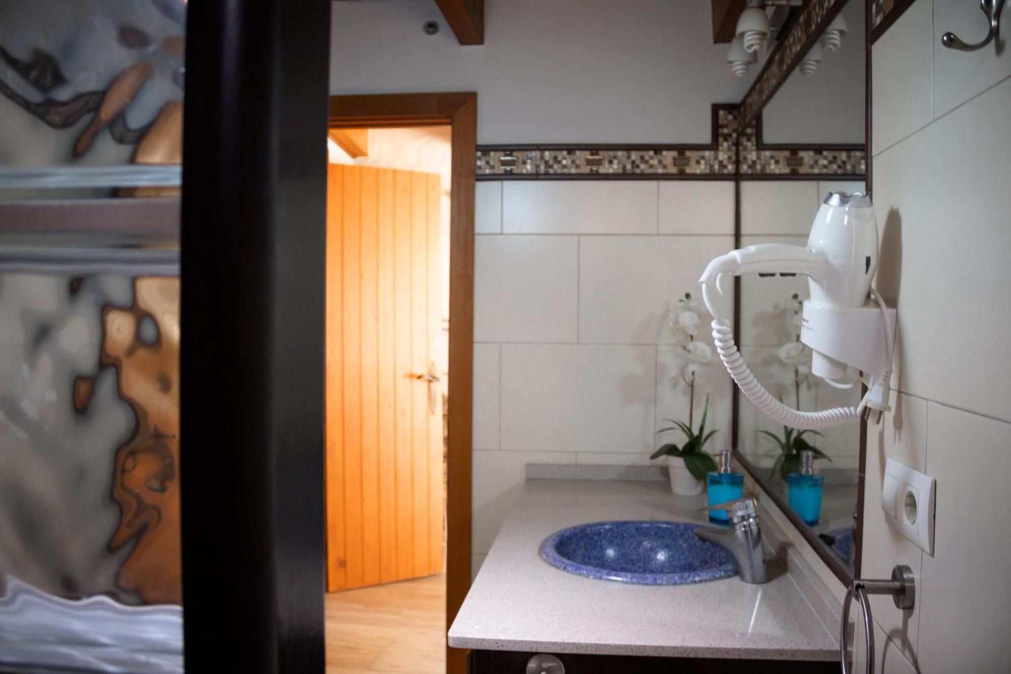 Casas El Suspiro Guest House Zahora Luaran gambar